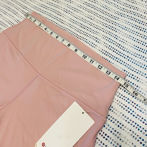 Lululemon Athletic Align High Rise Short 6” New Soft Pink Gym workout Size 12 - Picture 6 of 10